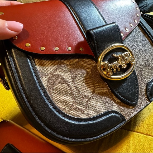 Coach Georgie saddlebag crossbody and matching wallet - Picture 7 of 16